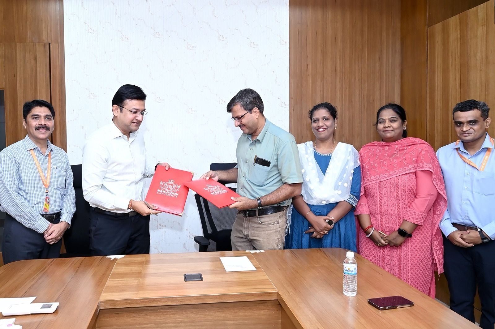 Sanjivani University signed an MOU with Vigyan Ashram